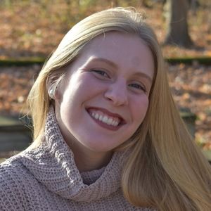 Meet your Posher, Claire